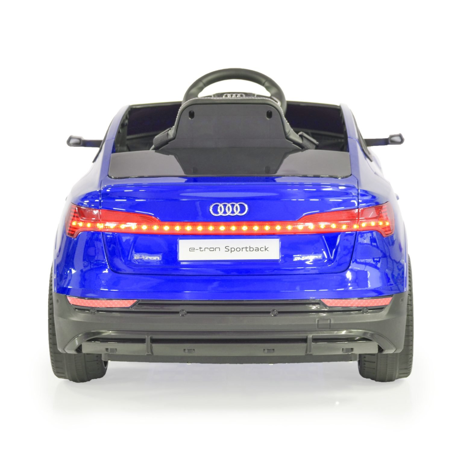 Лицензиран акумулаторен джип Audi Sportback, 12V7AH, R/C 2.4G, EVA гуми - Image 6