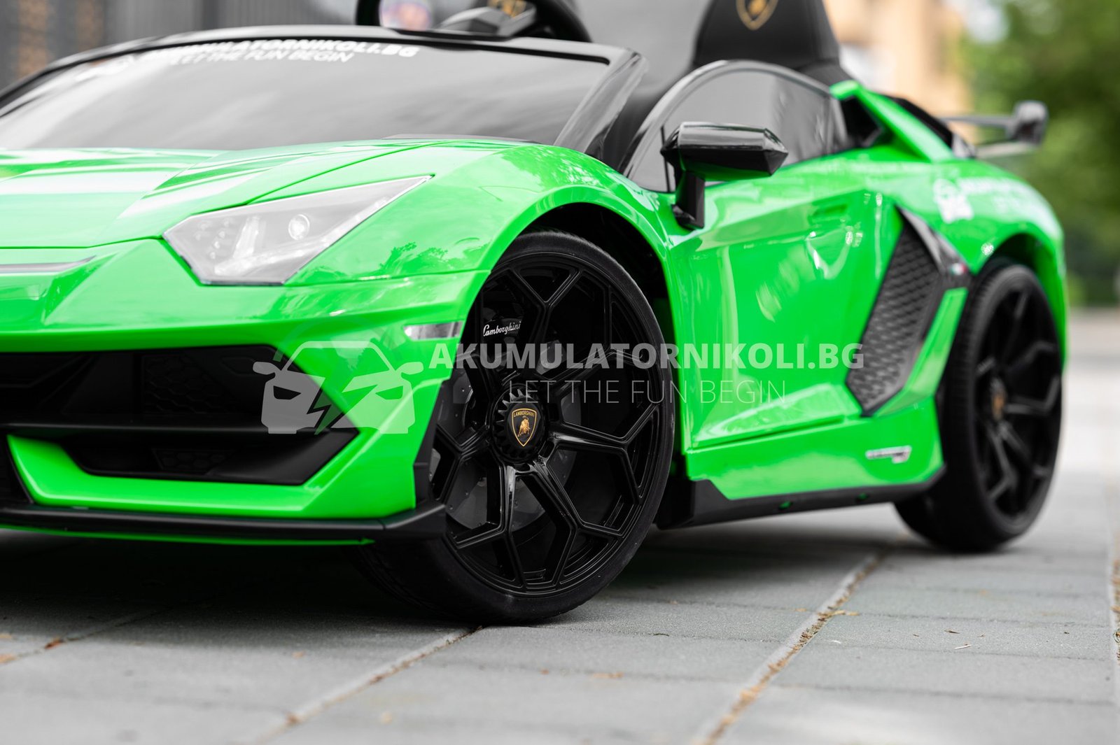 Лицензирана акумулаторна кола Lamborghini Aventador SVJ 2026, Drift, 24V7AH, 600W, R/C 2.4 G, EVA гуми - Image 5