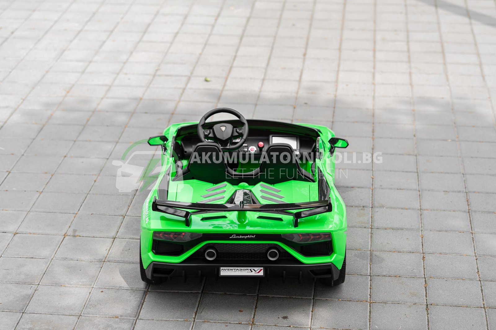 Лицензирана акумулаторна кола Lamborghini Aventador SVJ 2026, Drift, 24V7AH, 600W, R/C 2.4 G, EVA гуми - Image 14