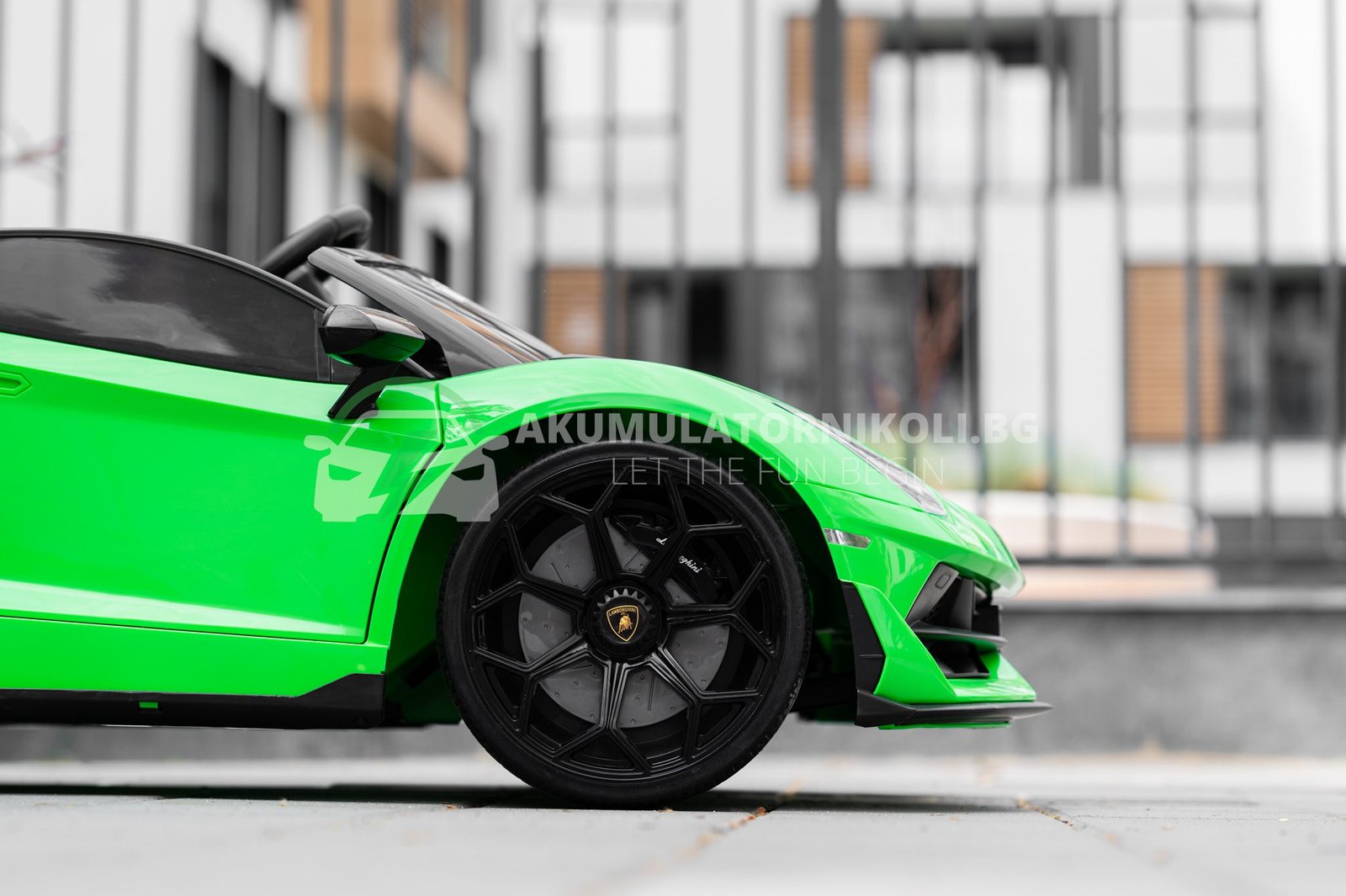 Лицензирана акумулаторна кола Lamborghini Aventador SVJ 2026, Drift, 24V7AH, 600W, R/C 2.4 G, EVA гуми - Image 23