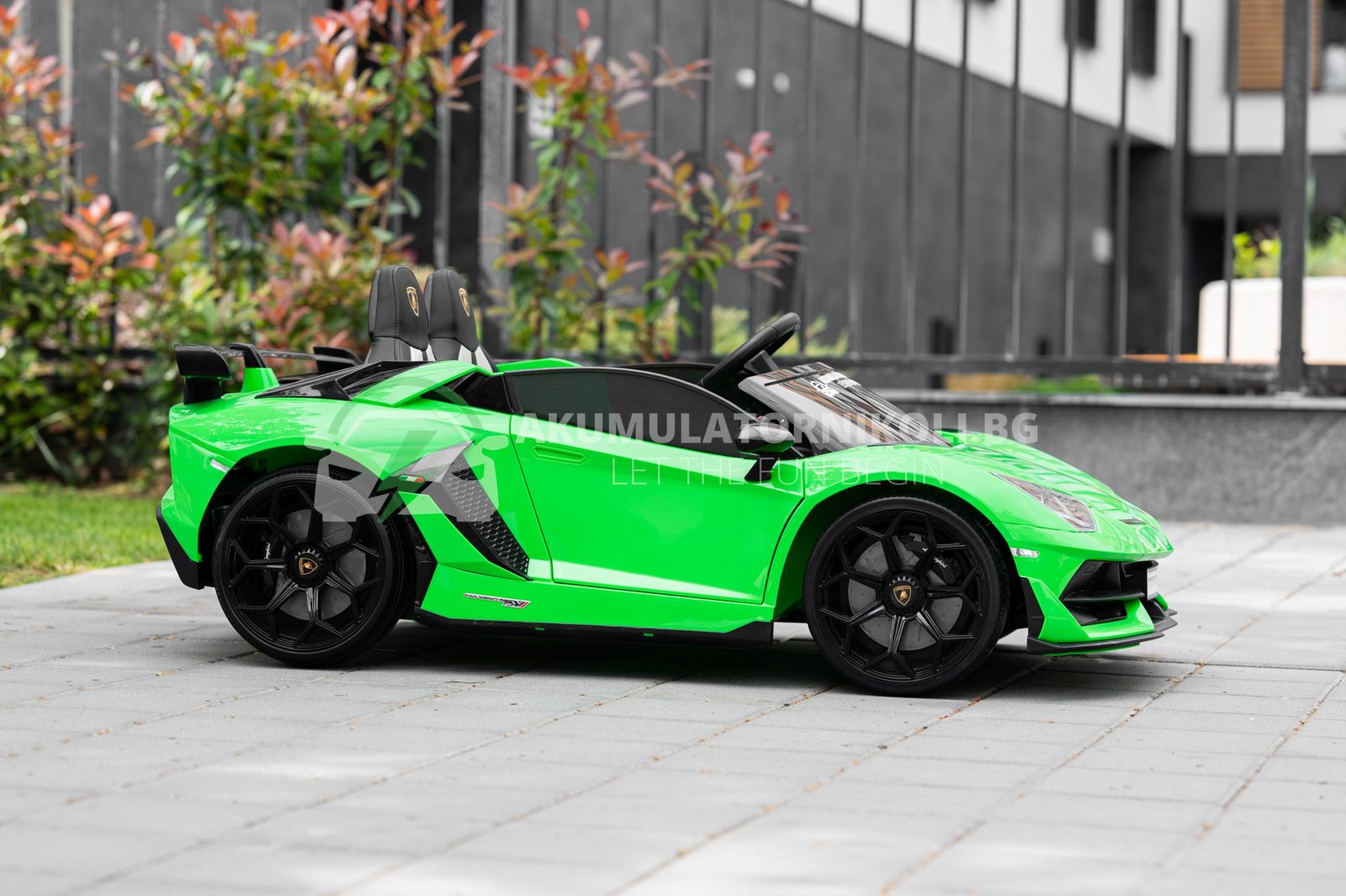 Лицензирана акумулаторна кола Lamborghini Aventador SVJ 2026, Drift, 24V7AH, 600W, R/C 2.4 G, EVA гуми - Image 24