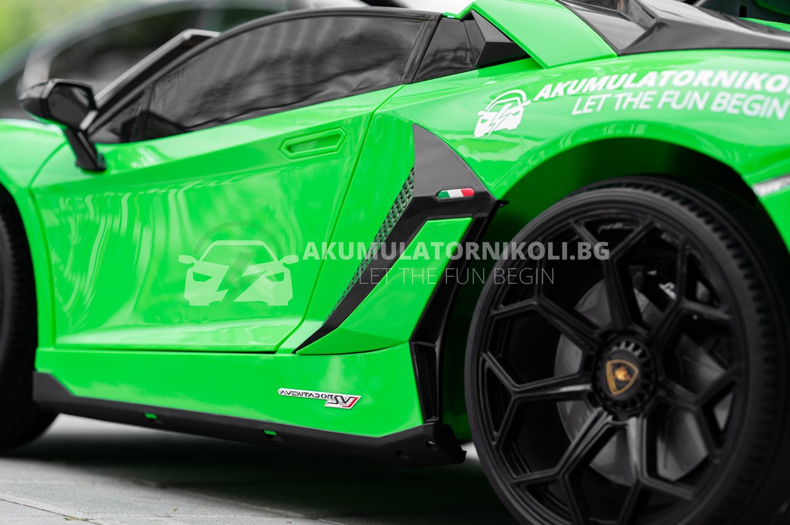 Лицензирана акумулаторна кола Lamborghini Aventador SVJ 2026, Drift, 24V7AH, 600W, R/C 2.4 G, EVA гуми - Image 26