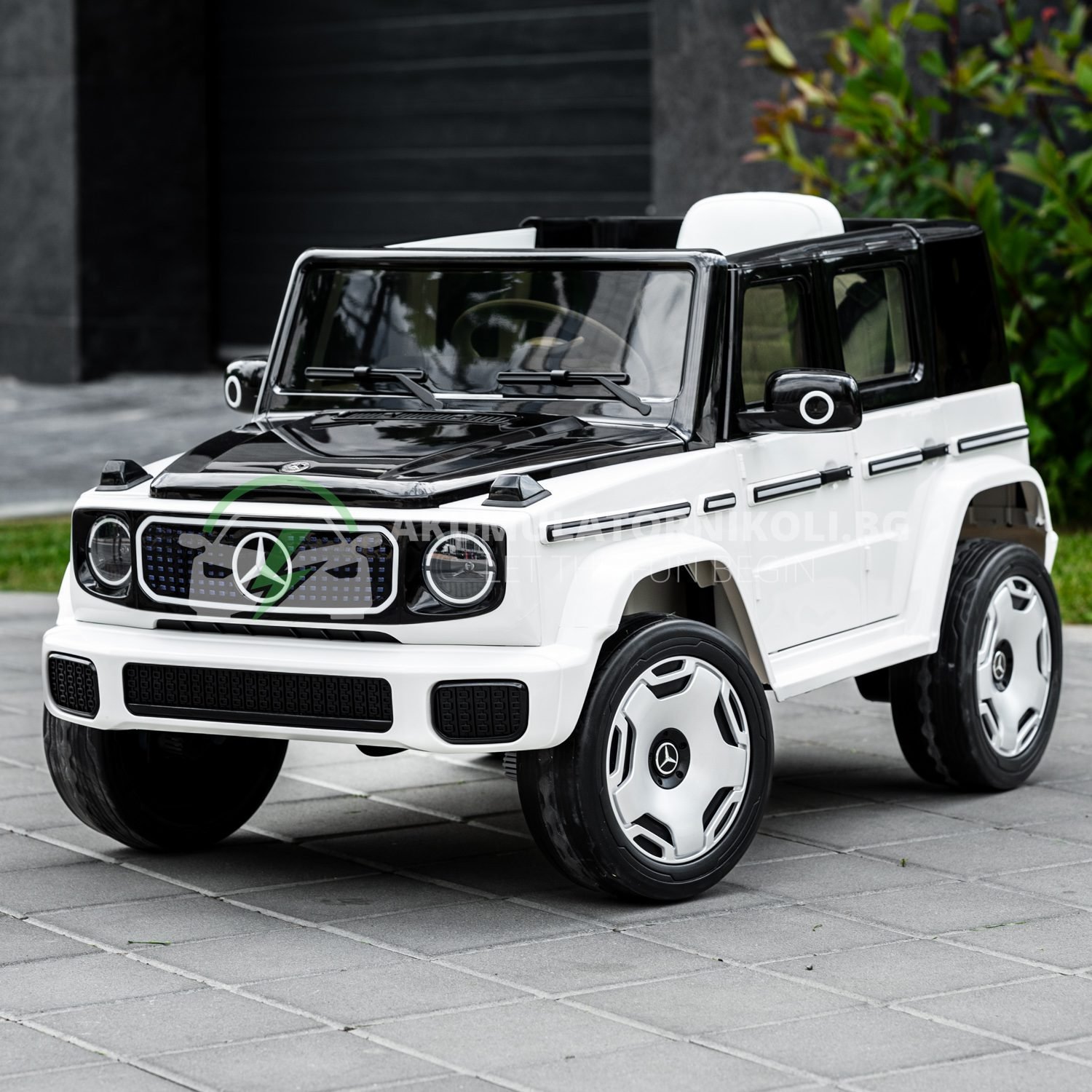 Лицензиран Акумулаторен Джип Mercedes EQG 2026, 140W, 12V/9Ah, 4x4, EVA гуми - Image 11