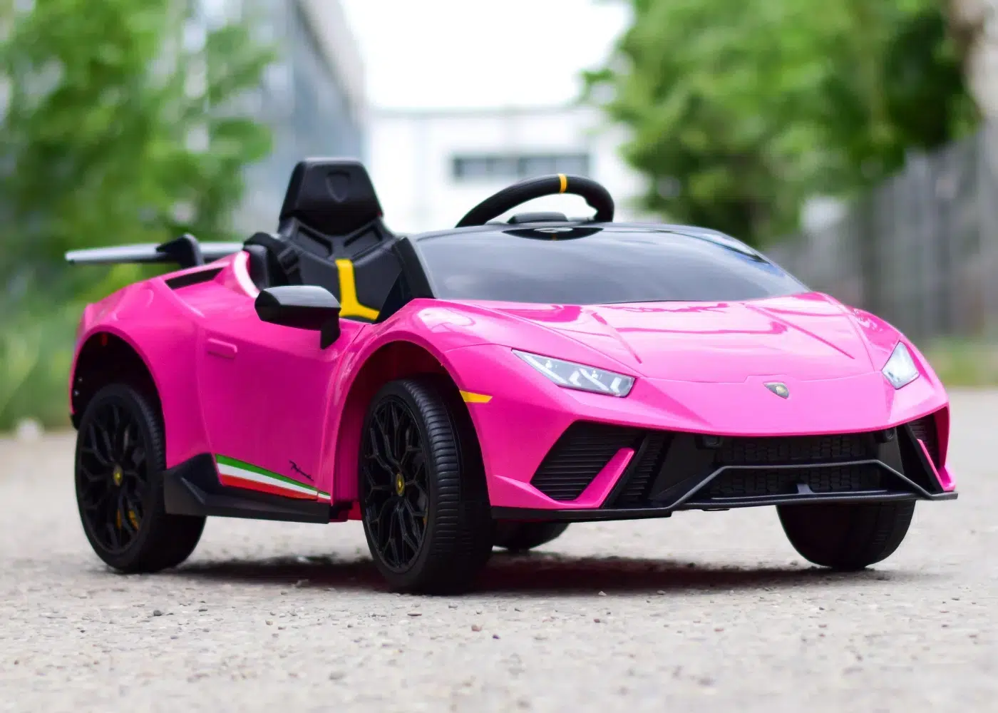 Лицензирана Акумулаторна Кола Lamborghini Huracan, 120W, 12V/4.5Ah, R/C 2.4G, EVA гуми, 4х4 - Image 2