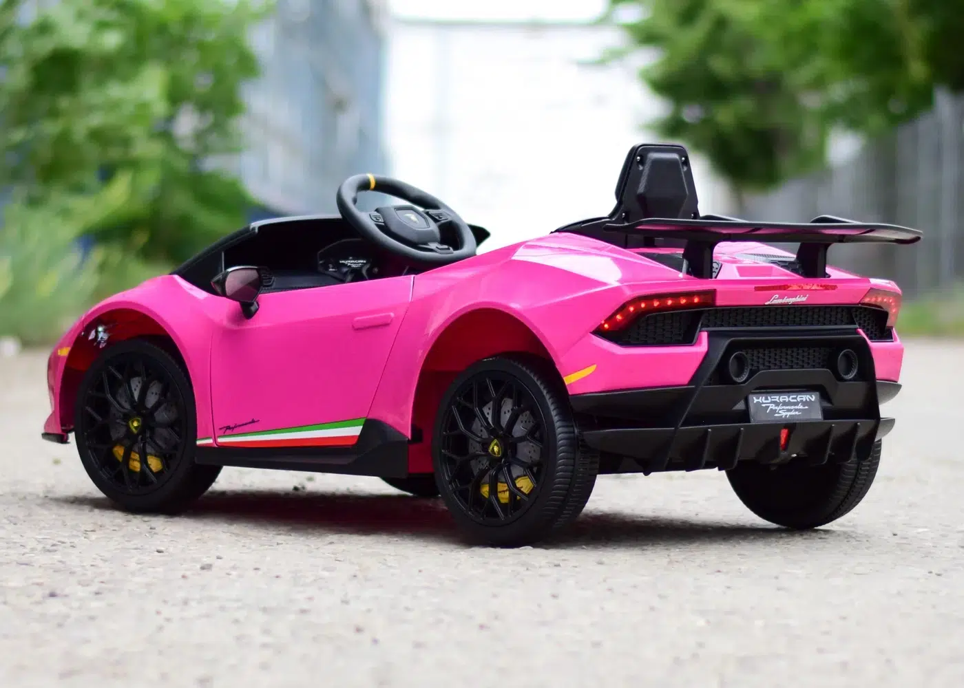 Лицензирана Акумулаторна Кола Lamborghini Huracan, 120W, 12V/4.5Ah, R/C 2.4G, EVA гуми, 4х4 - Image 7