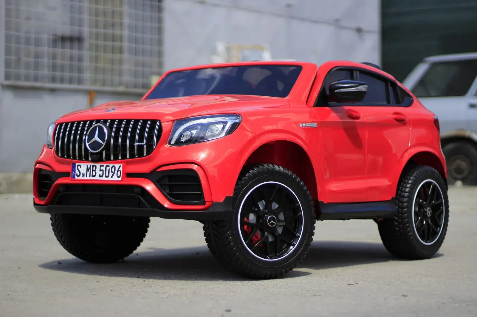 Лицензиран Акумулаторен Джип Mercedes GLC63S AMG XXL, 180W, 12V/14Ah, R/C 2.4G, EVA гуми, 4х4 - Image 3