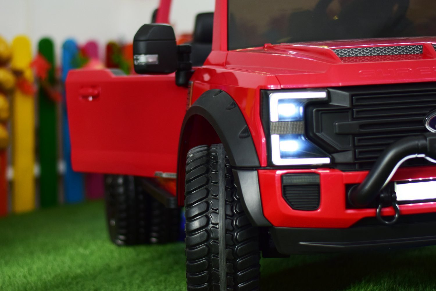 Лицензиран Акумулаторен Джип Ford Super Duty F450,180W, 12V/10Ah, 4x4, Premium - Image 15