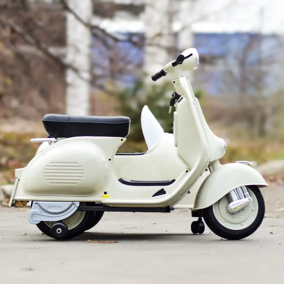Лицензиран Акумулаторен Мотор Piaggio VESPA 150 VL1T, 110W, 12V/10Ah, EVA гуми - Image 7