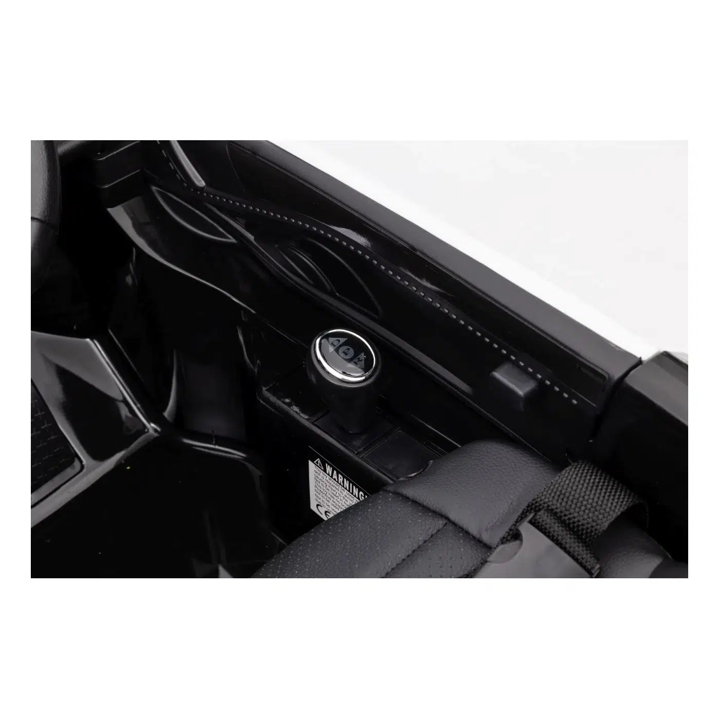 Лицензирана Акумулаторна Кола Audi R8, 70W, 12V4,5Ah, R/C 2.4, EVA гуми - Image 12