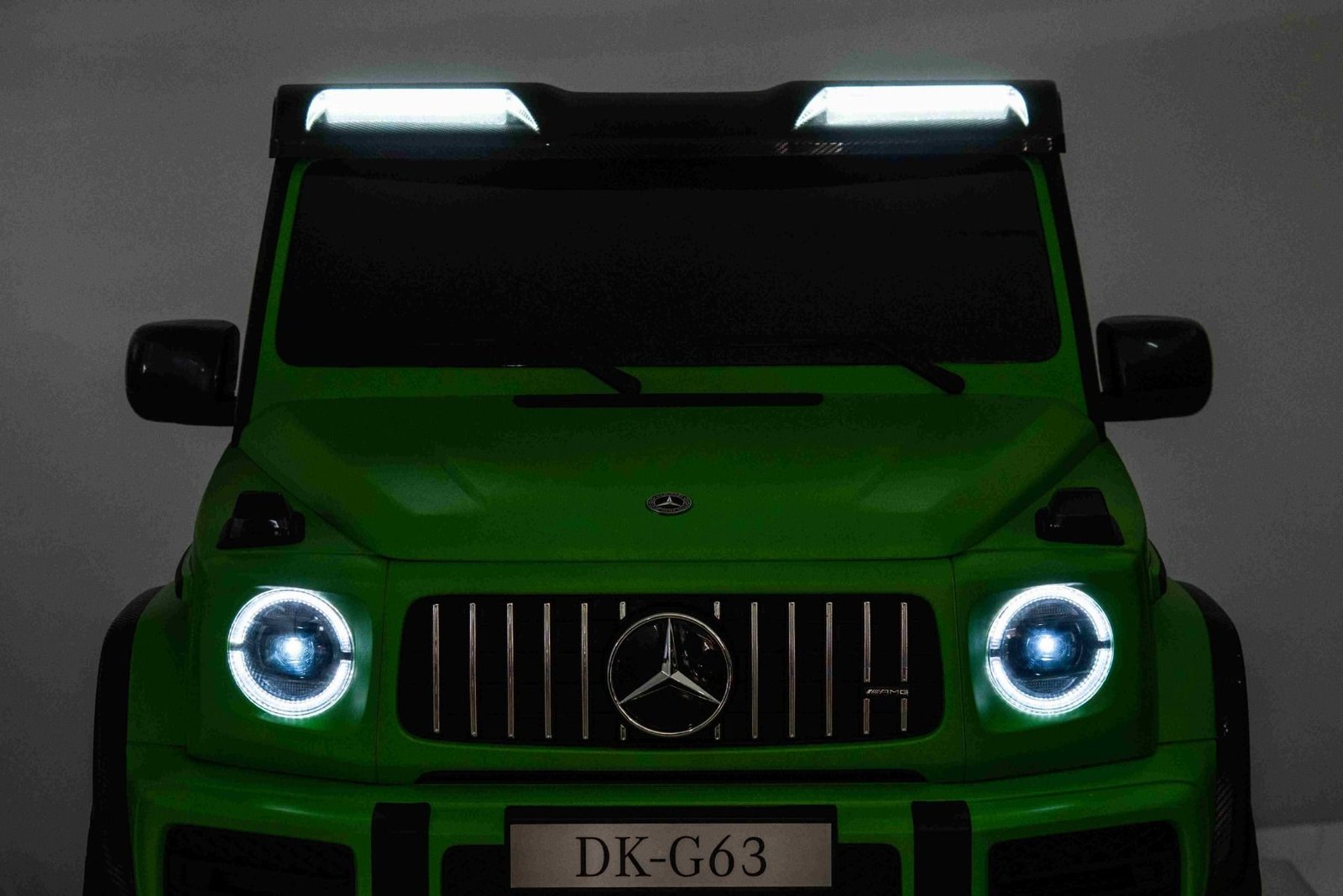 Лицензиран Акумулаторен Джип Mercedes Benz G63 AMG 2025, 4x4², Mp4, 800W, 24V, Металик боя - Image 18