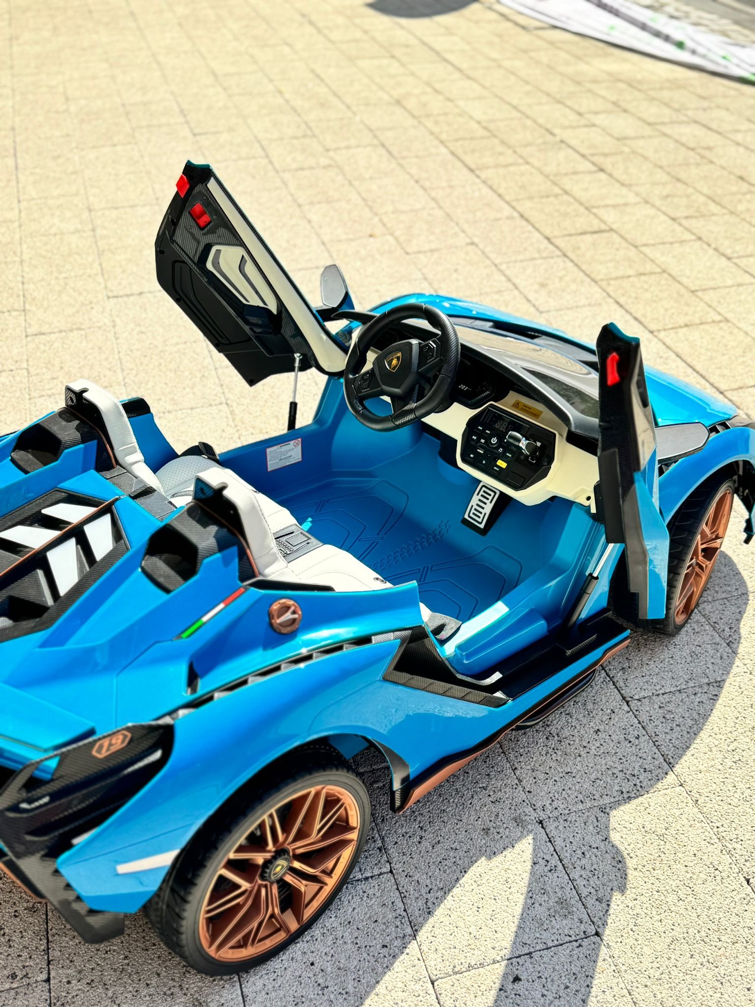Лицензирана Акумулаторна Кола Lamborghini Sian, 4х4, 400W, 24V/9Ah - Image 9