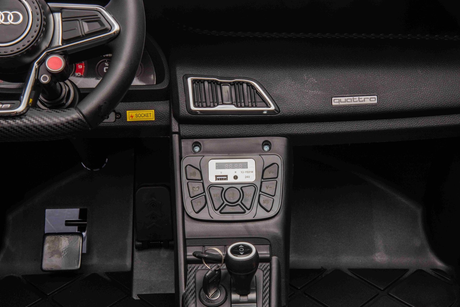 Лицензирана Акумулаторна Кола Audi R8 Premium, 200W, 24V/14Ah, Помпещи гуми - Image 21