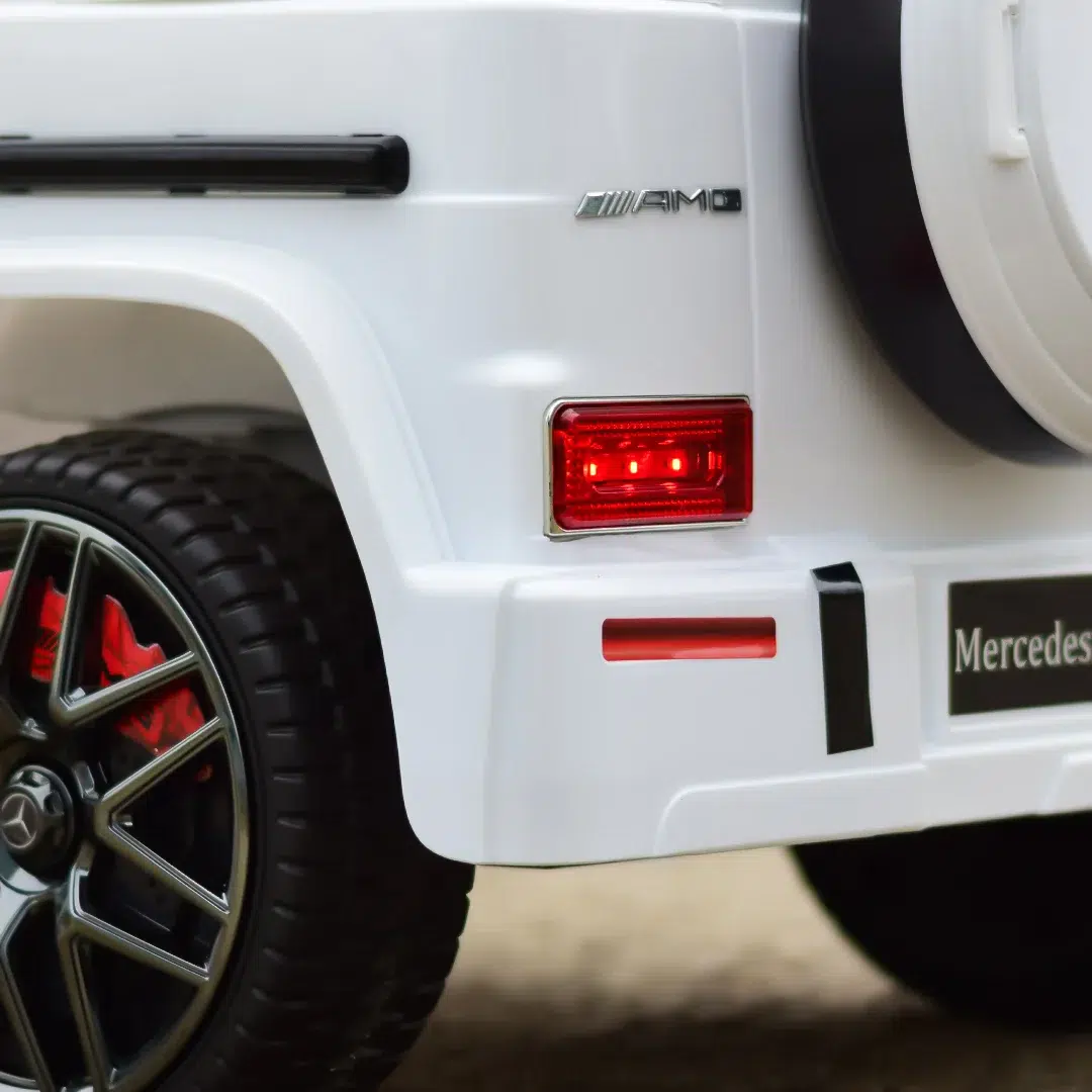 Лицензиран Акумулаторен Джип Mercedes G63 AMG, 70W, 12V/4.5Ah, EVA гуми - Image 13