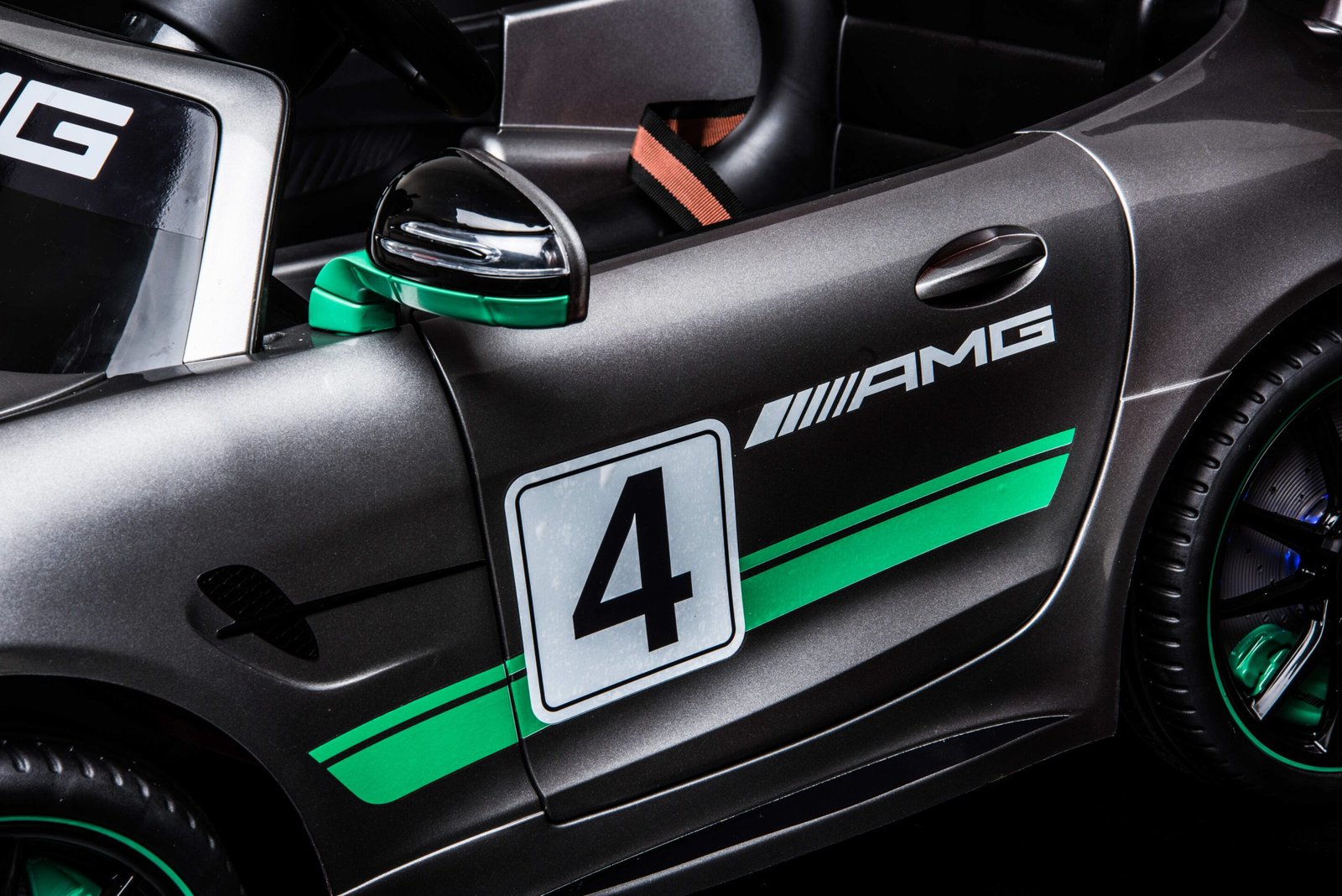 Лицензирана Акумулаторна Кола Mercedes GT4 EVO, 100W, 12V/7Ah, EVA гуми, R/C 2.4 - Image 15