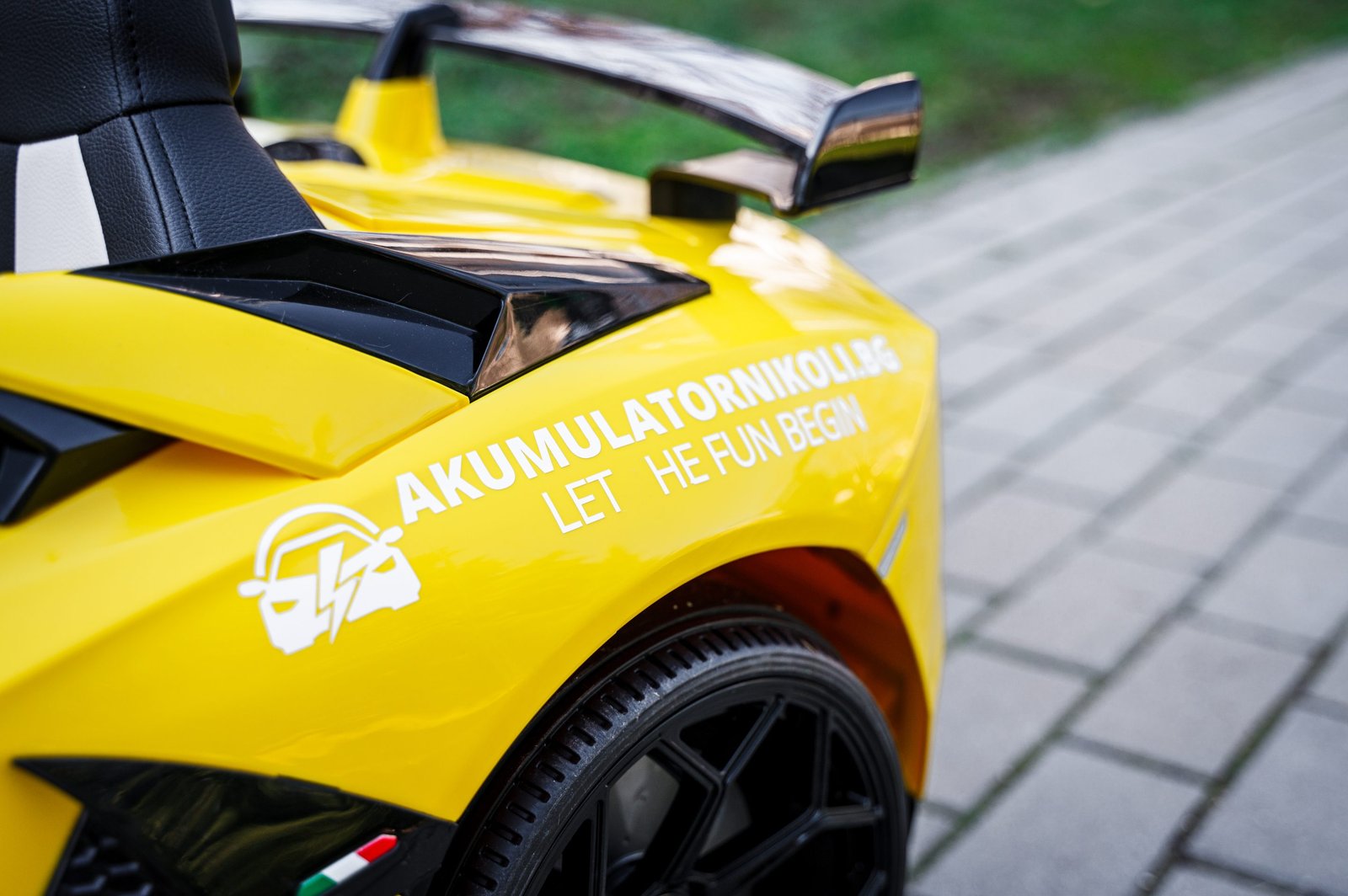 Лицензирана акумулаторна кола Lamborghini Aventador 2026, 24V7AH, 600W, R/C 2.4 G, EVA гуми под наем - Image 9