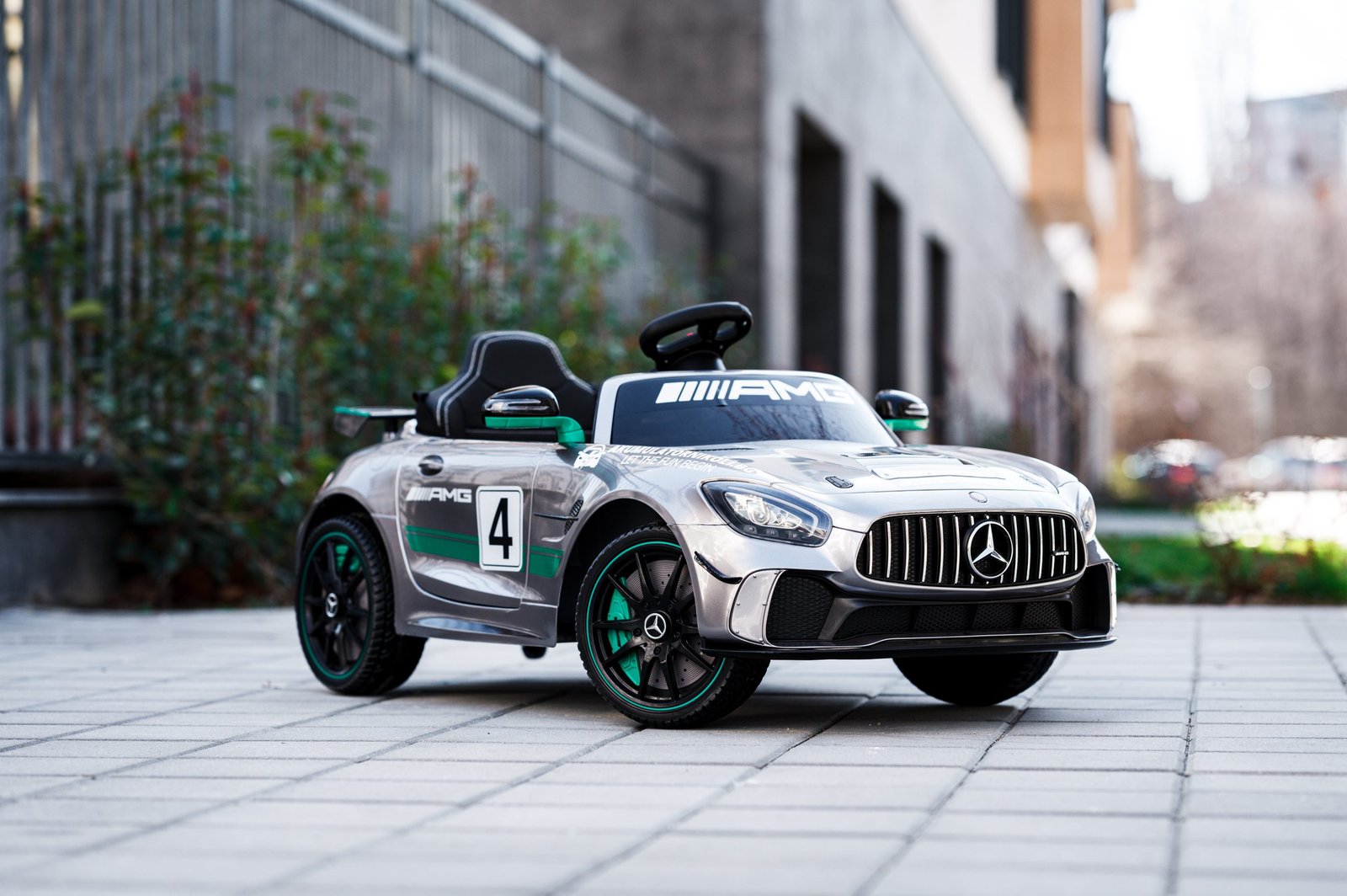 Лицензирана Акумулаторна Кола Mercedes GT4 EVO, 100W, 12V/7Ah, EVA гуми, R/C 2.4 - Image 9