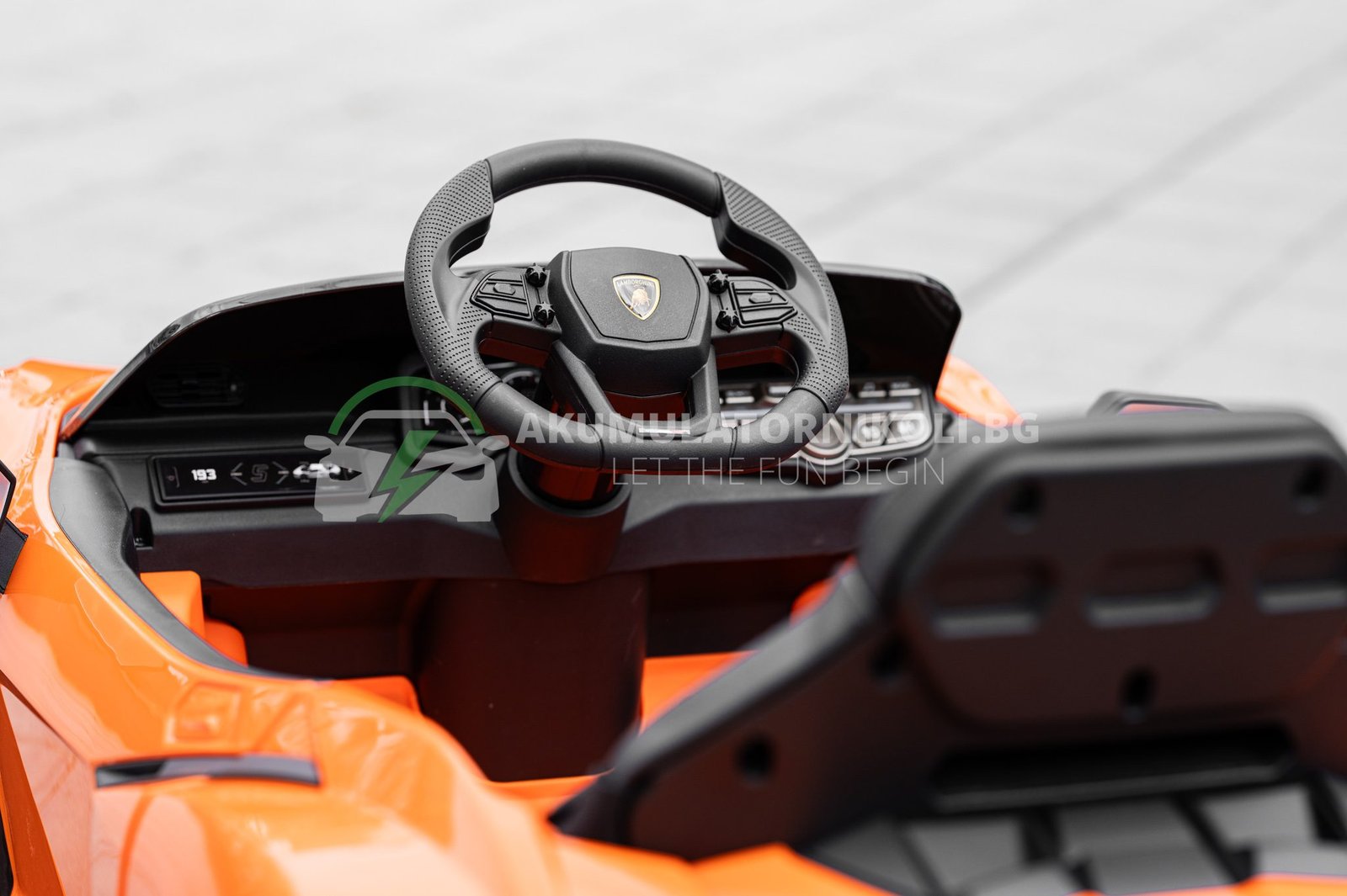 Лицензирана Акумулаторна Кола Lamborghini Revuelto 2025, 4x4, 200W, 12V/7AH, R/C 2,4G, EVA Гуми - Image 14