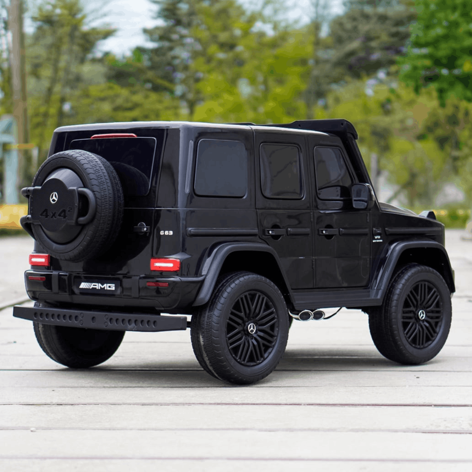 Лицензиран Акумулаторен Джип Mercedes-Benz G63 PREMIUM, 24V/14Ah, 4x4, 800W, MP4 - Image 6