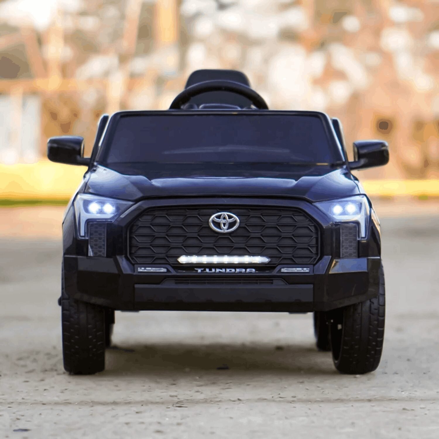 Лицензиран Акумулаторен Джип Toyota Tundra, 12V/7Ah, 80W, EVA гуми, R/C 2.4G - Image 15