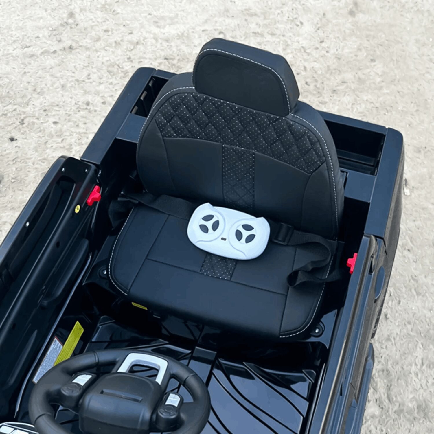 Лицензиран Акумулаторен Джип Toyota Tundra, 12V/7Ah, 80W, EVA гуми, R/C 2.4G - Image 12