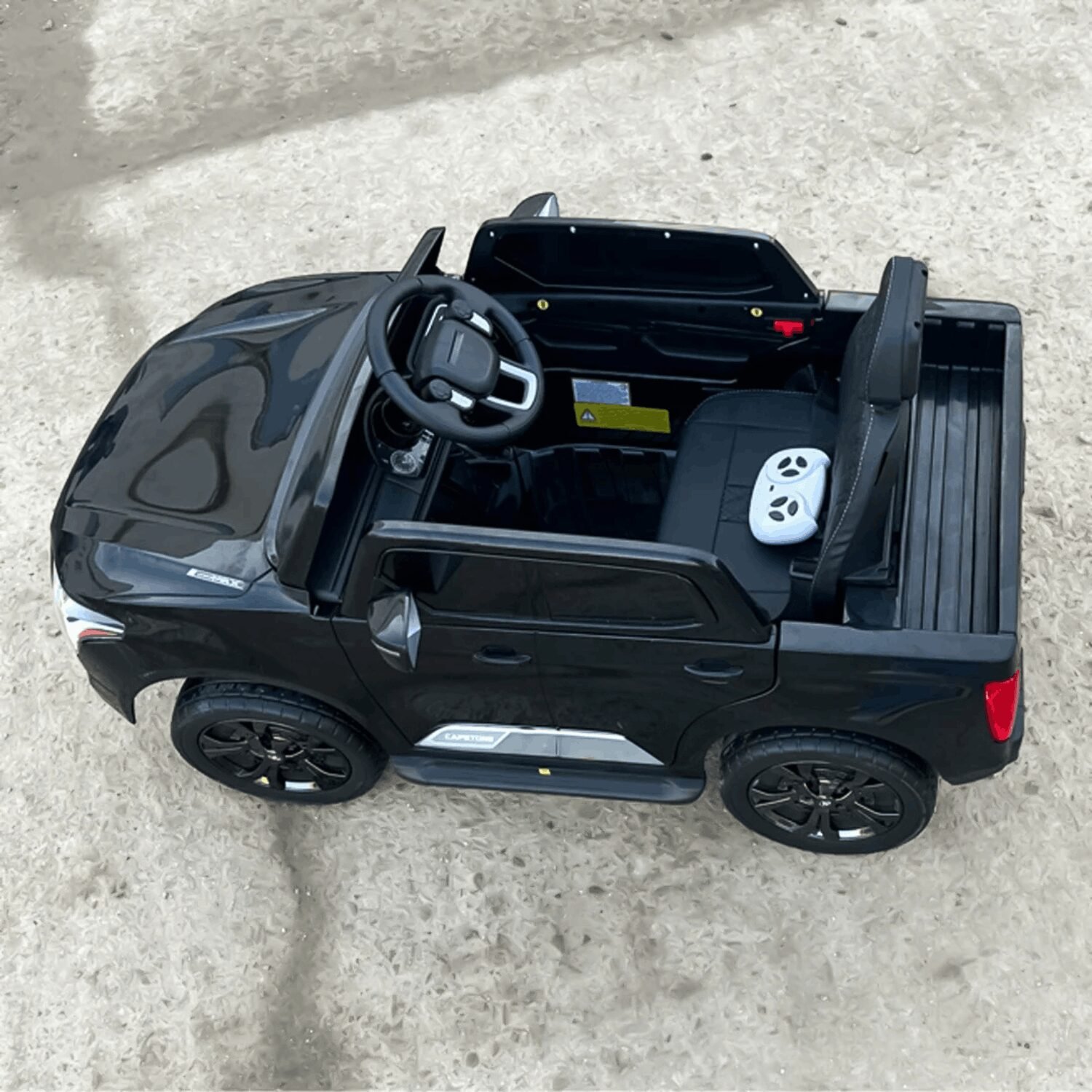 Лицензиран Акумулаторен Джип Toyota Tundra, 12V/7Ah, 80W, EVA гуми, R/C 2.4G - Image 6