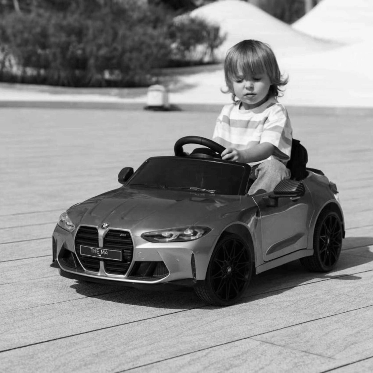 Лицензирана Детска Акумулаторна Кола BMW М4 COMPETITION 12V/5Ah, 90W, R/C, металик боя - Image 9