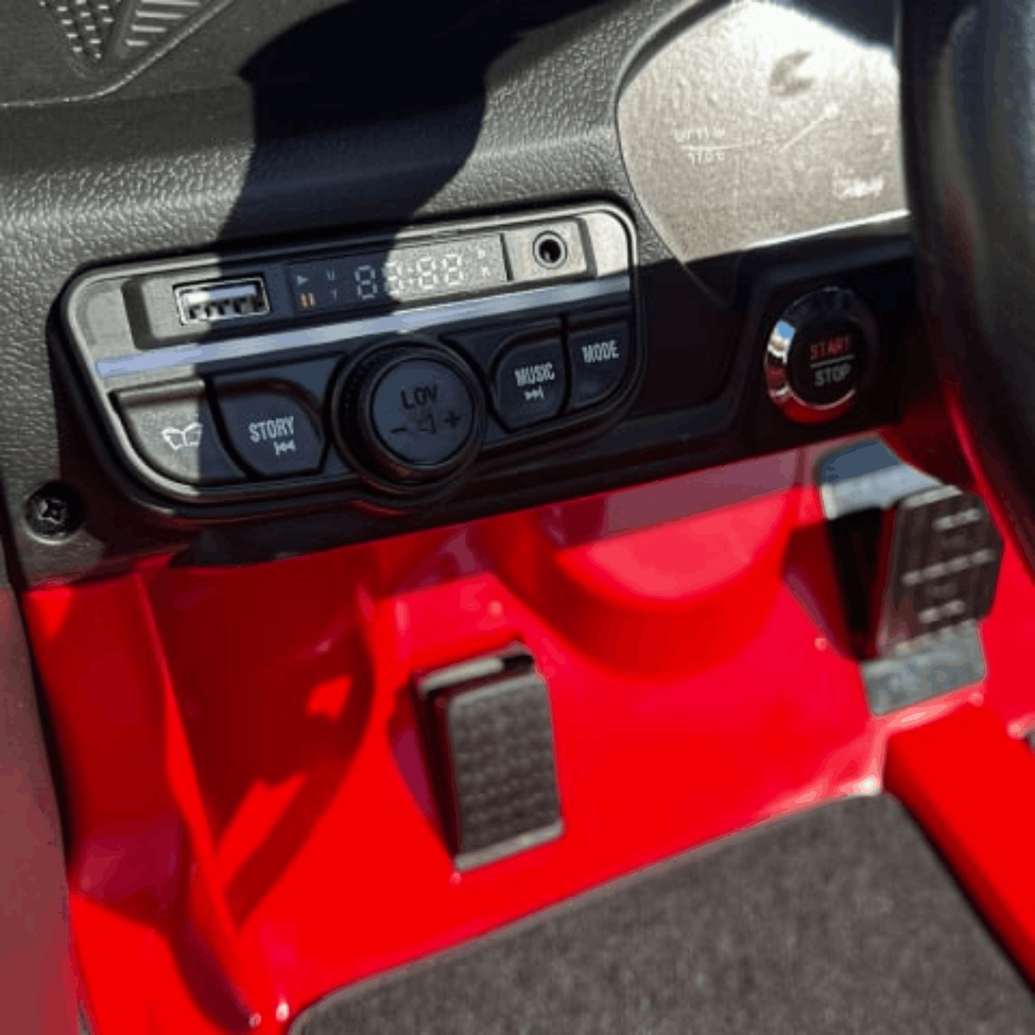 Лицензирана Акумулаторна Кола Porsche 911 GT3 24V/14Ah, 360W, Надуваеми Гуми - Image 15