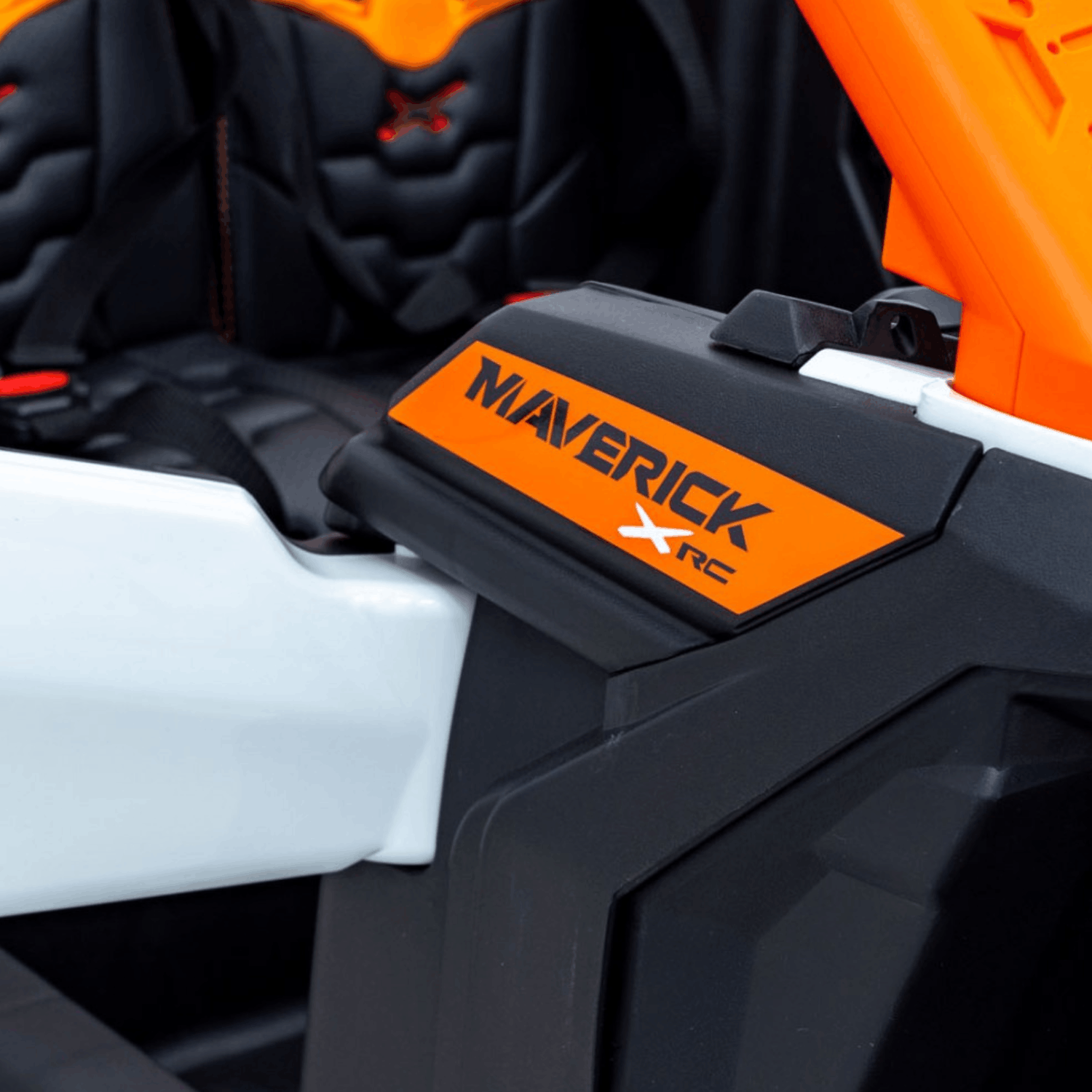 Лицензирано Акумулаторно UTV Can-Am MAVERICK 24V/14Ah, 640W, Надуваеми гуми, Безчеткови мотори - Image 2